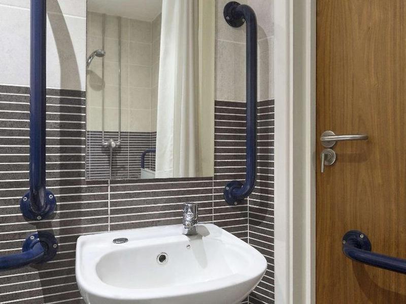 7B55EEB1D73D8D9F915DA0A4C766917D