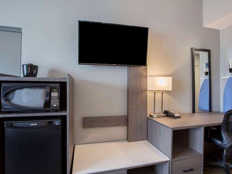 6B96862178FF5C65A2636B64E78886A8