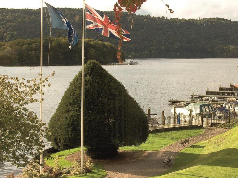 AFC1C5303006FE9D247A7824B5A438F0