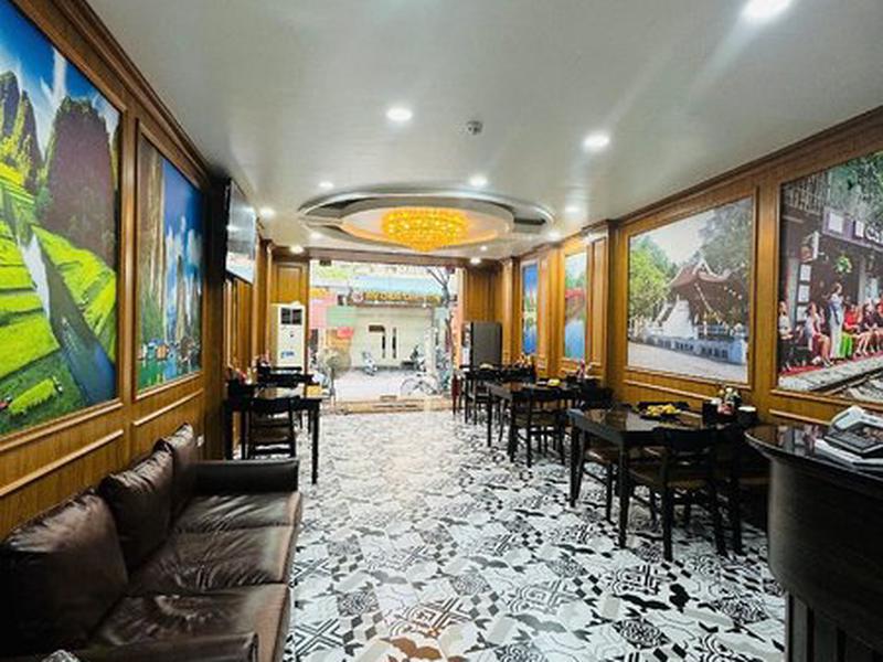 A8439DE4BF9FC96D5F6969E7AF5D42E1