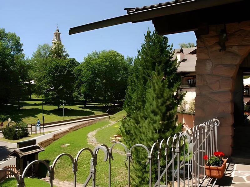 A6BD2FC163BC139AD4F813BC72AA065C