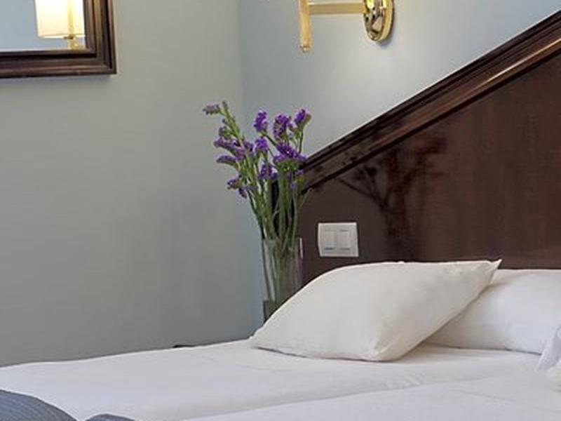 E2A15F29B9A5767503E3A38746CFD5A7