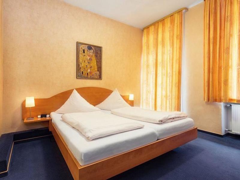 9FEBF0CFB476188CD80FDD2E4E6B0E9B