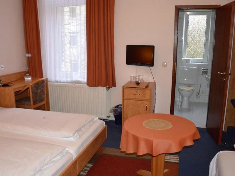 E81B2867CCA8F6CB924FB006BEBB0A0B