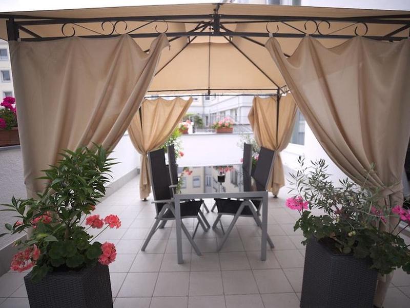 9E09572F1FAD5554093A0F2FBBE1684F