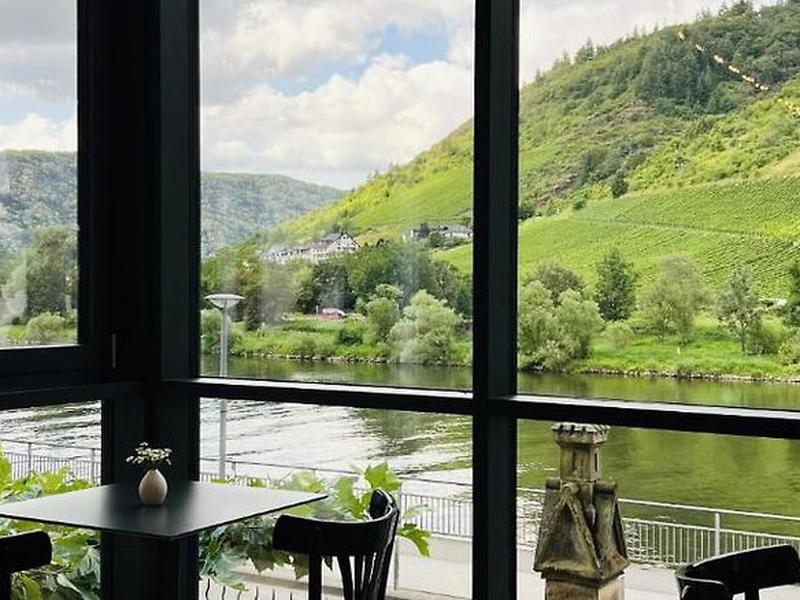 6CB1A068CE2D585196CDEC84CA5D792D