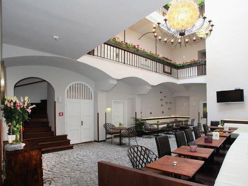 A6C52D32DF7AD0740F95EEB9E546C807