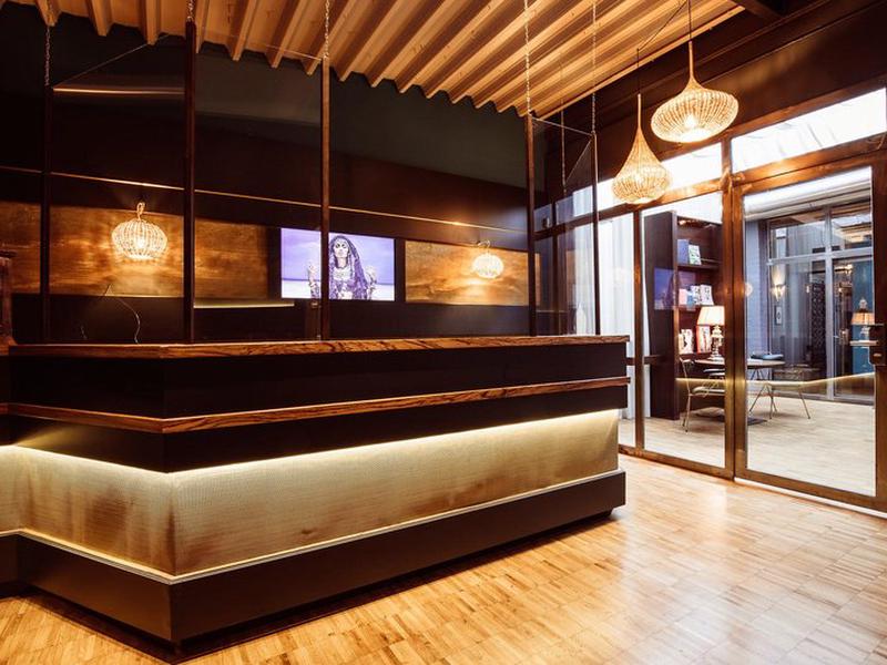 C5EEB1098E21D352A0CF90B99B47BD56