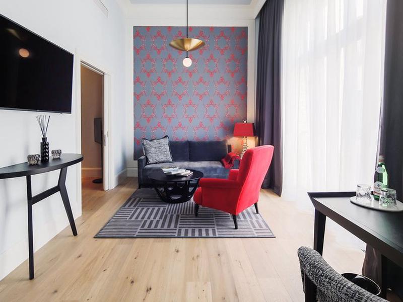 040D916E5497E82B2BC29A997E04DA94