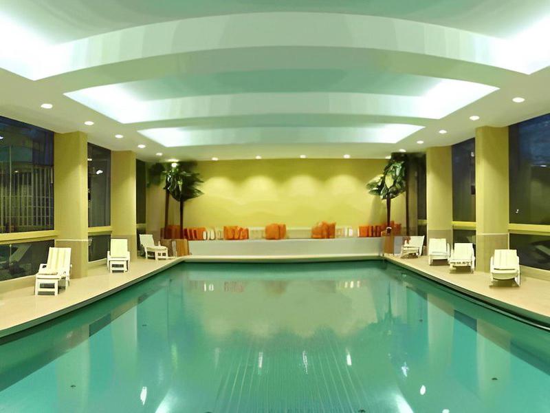 B49D305803F16E6AFDF31DF97972E10D