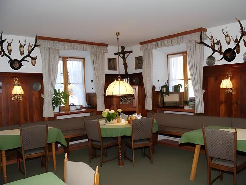 3A3AE1F982A48E13304A7DA07C09D521