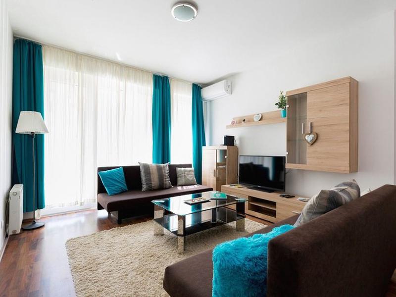 182E075C130D49B570B5DDA19661931E