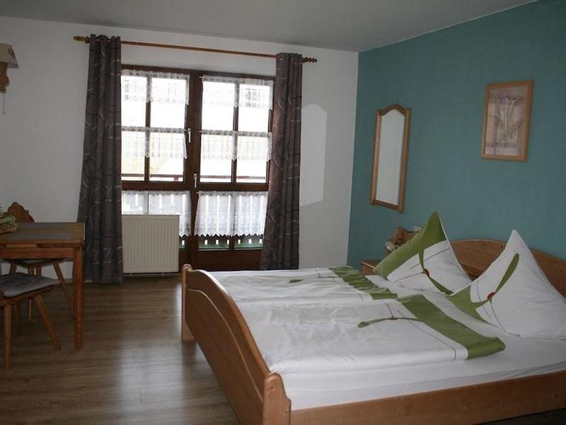 04AD5D961E656D87BD6B5D834EE55452