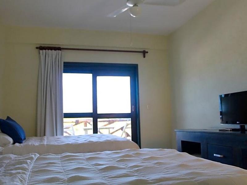 03DCDF72D69C60B1F8E4D8748EF43A62