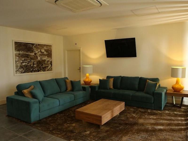 E4D108F8936CF95AD6F3C09A5323F15C