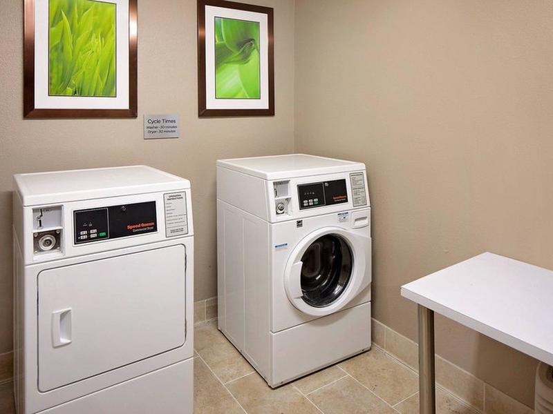 FE7D677ECBAE0FC0CD6D0B5E85EACD1C