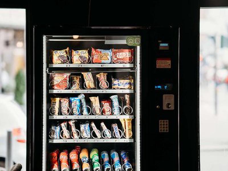 3AFB9B62E8544C9EA272E3B0D89B8ACB