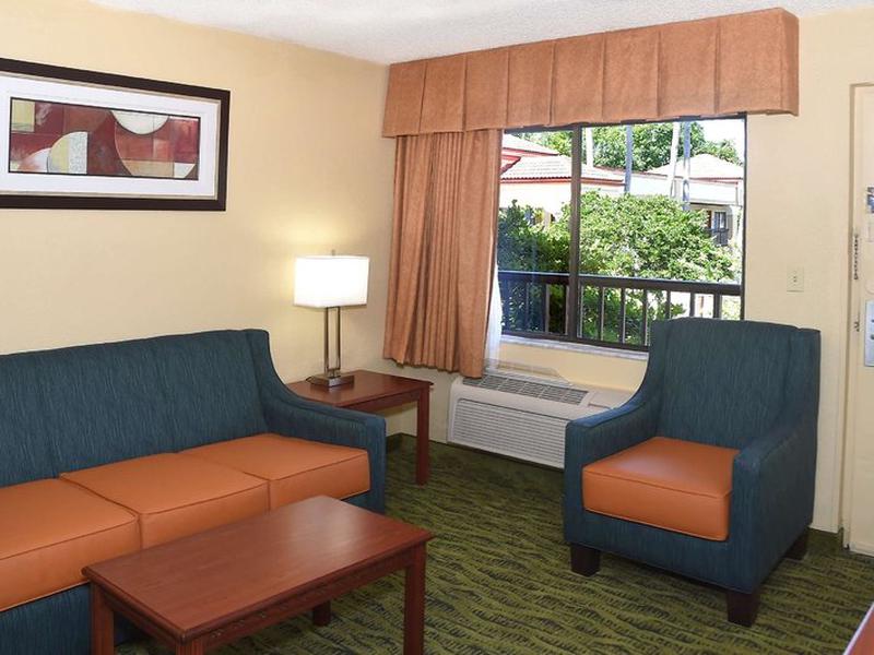 70D6F6190DCAA0A9D190A9E6BC2C6B6F