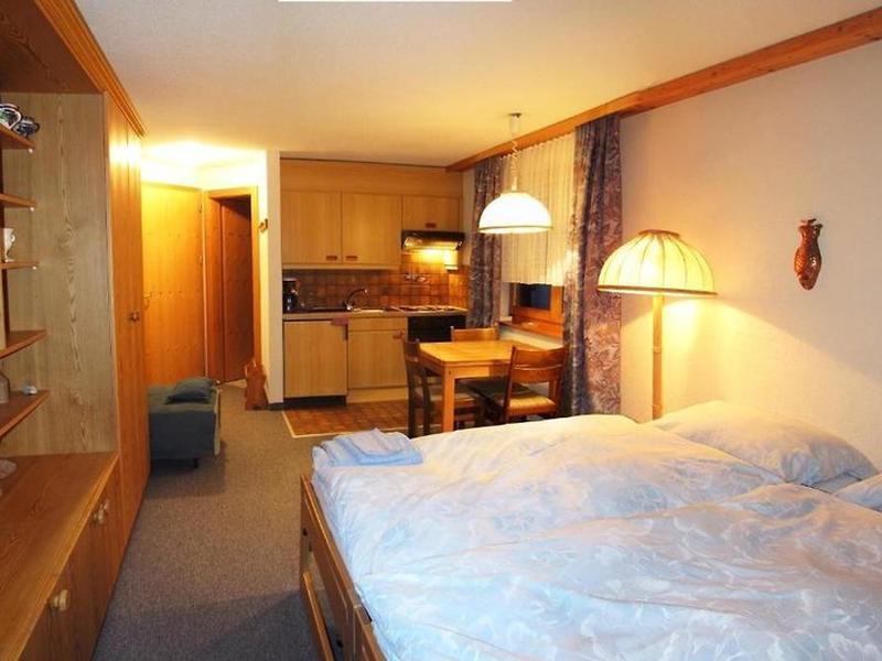 6D61295CC42B42870CB629B46286FE1D