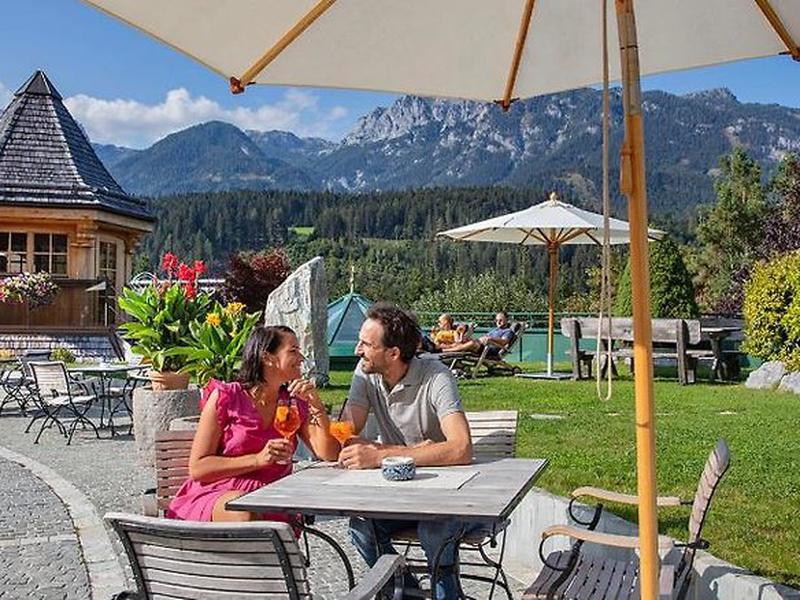 EC150838CBD272F28ED4E6DA27FB7B23