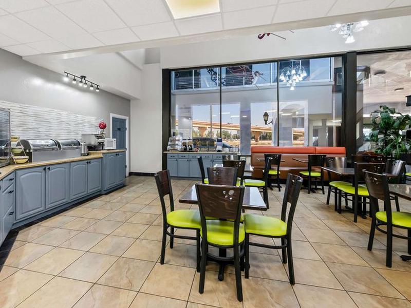 13100D7939404CA4E43B3F45407404C6