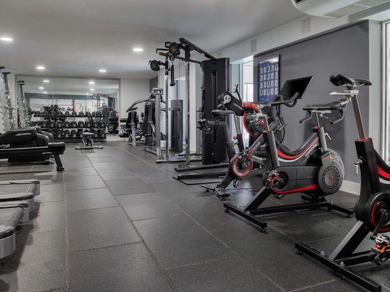 FB3C7BB09DE38779B6B78978C3152551