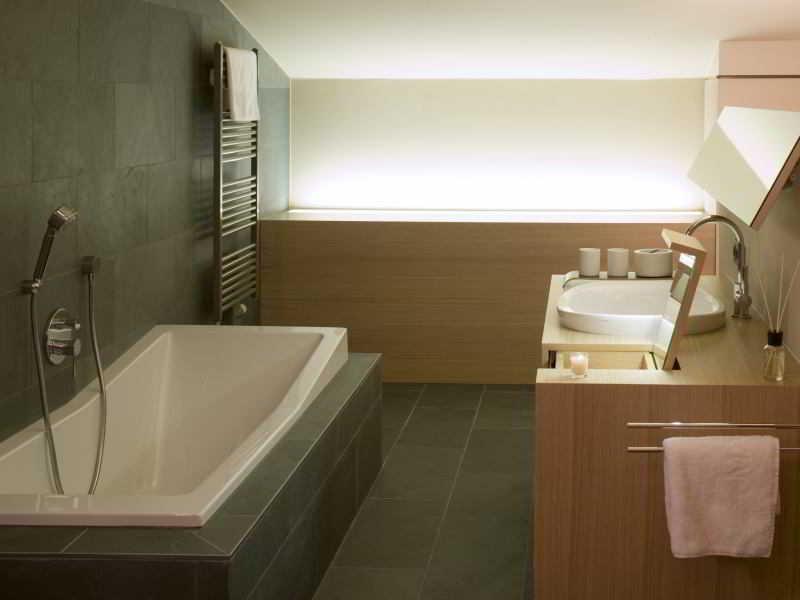 BD295D8D431F2B3205A94F463F422F1A