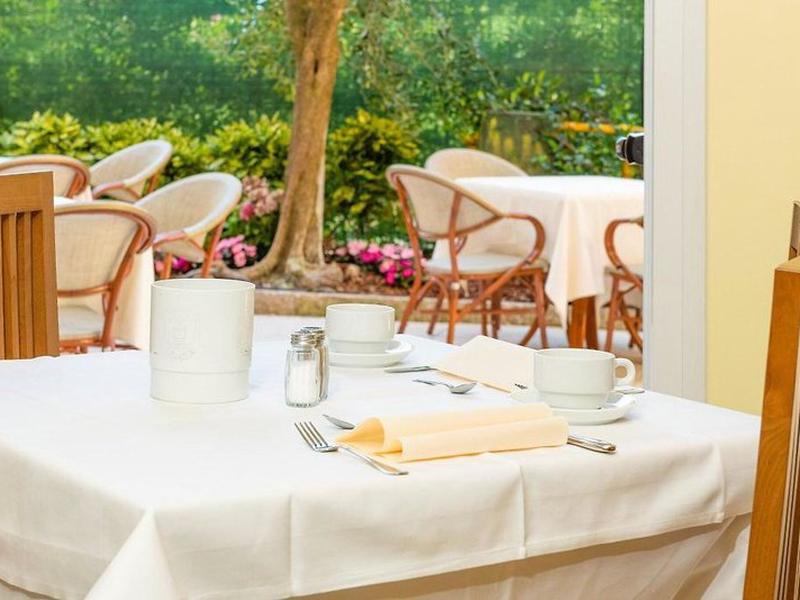 725A7237D1EFD21A67ED9B4F56B96E94