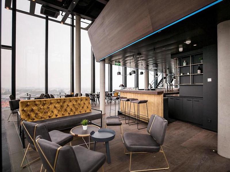 3081FE67144BF4ACC1F5B9943391FF13