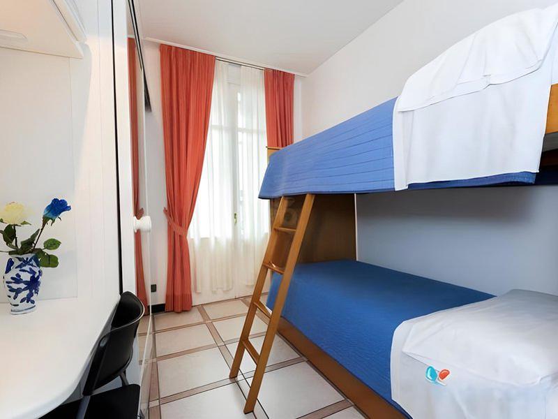 106C47B09FA6D30A76EA150586D3E419