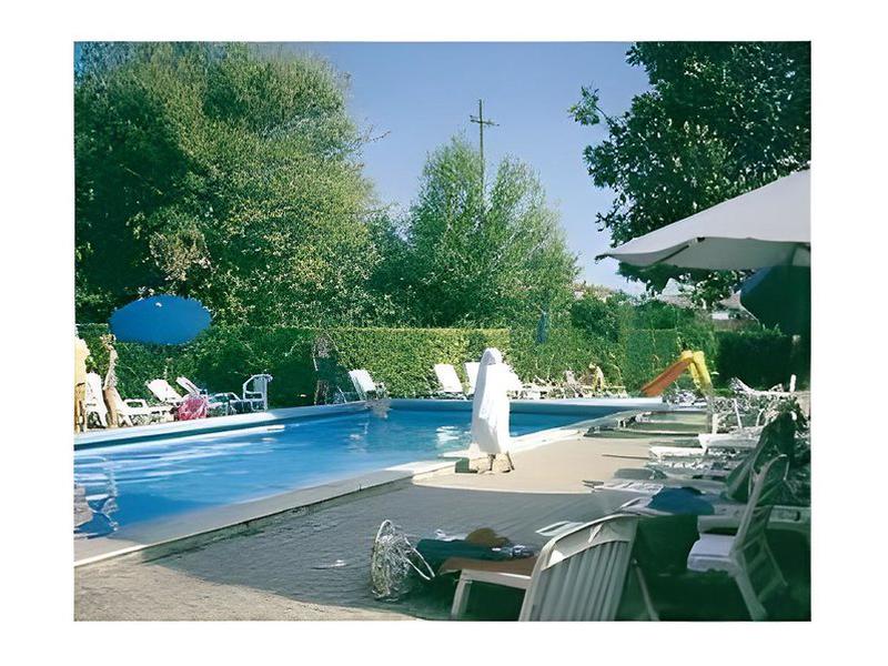 4DA09B4B9A5B608FC37CEC4A74E80CC4