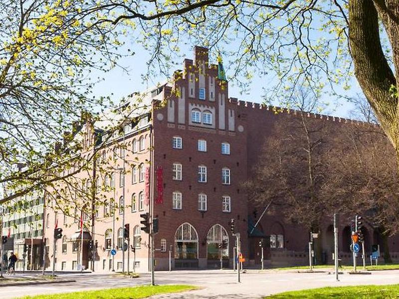 97843689765EB4F4A4AB72D527490F3E