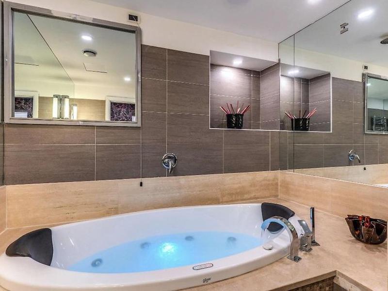 C91495C5AF481C9762ADB152EEFBD24B