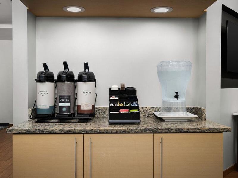 F712EFF9521B038F84FDDB2CA2E40575