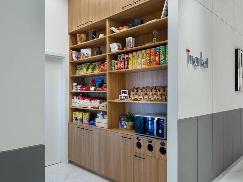 7AAD1427183BACAC3201196691D473AB