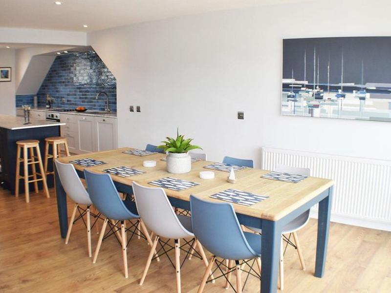 A12640A7A57448261F137AAB7F0817D9