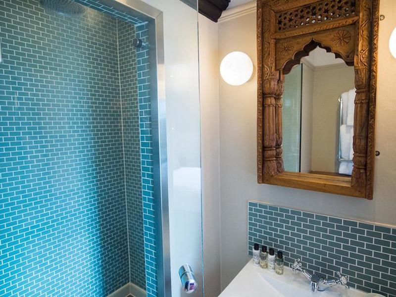 47A8BCC0D048C1B949111078FF67F79C