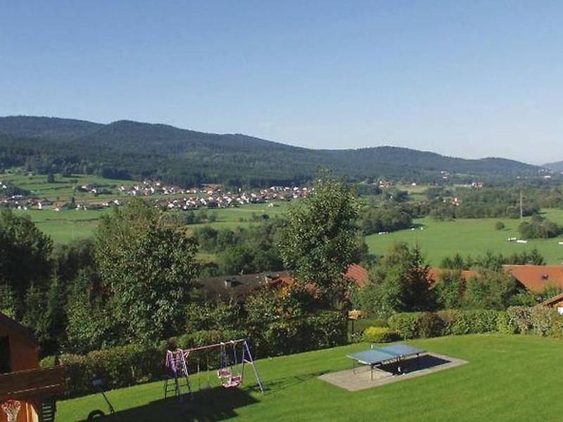 23522087F01AFBBFB5777130B8EFA458