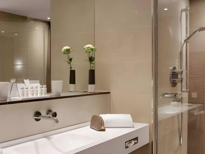 A3267DF6E5EF6845EF6E91AFE4B04677