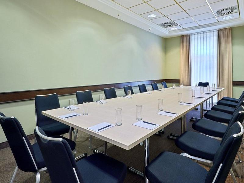 6A02BEFB9A8D835EB4B1F93AC7752DDB