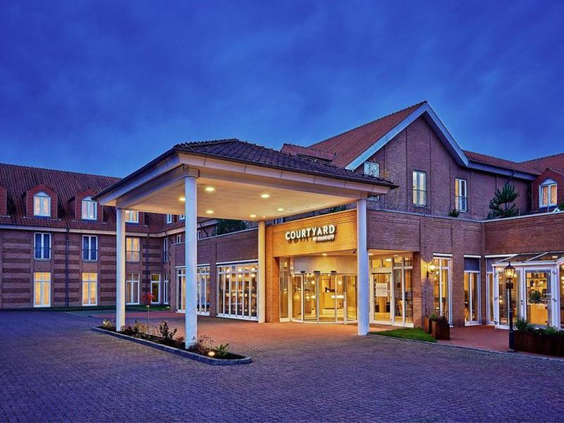 098319BF8E5EDE3A48265A32BD4B3A4E