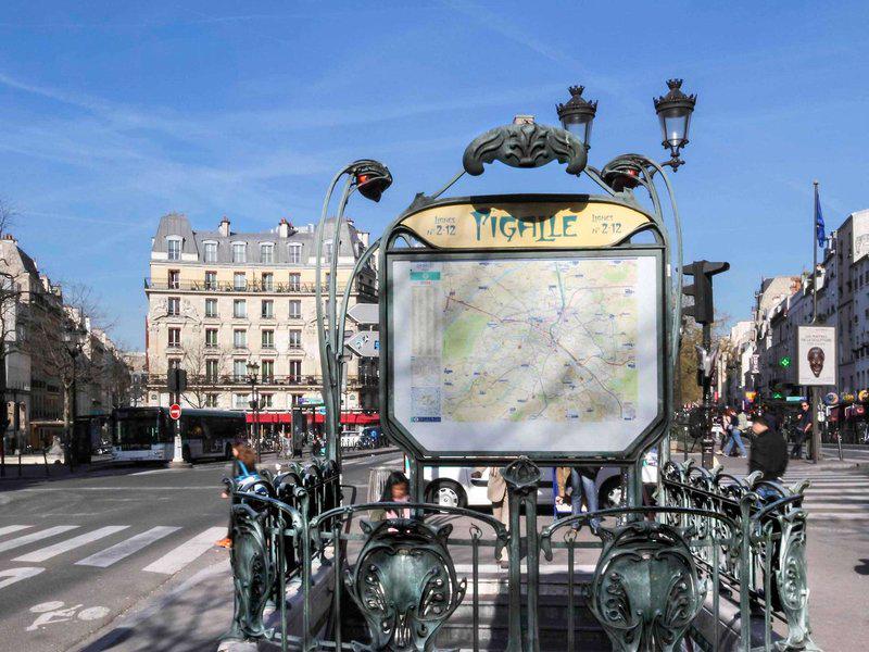 F9245553D758D73D1422C6905D5BAD19