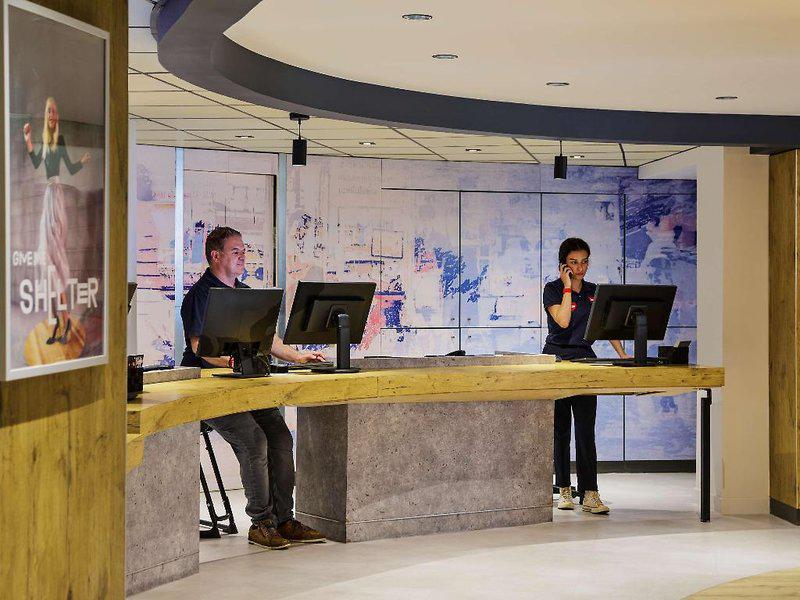 EE0E183A937C66BEF5CDEC73AB561DEB