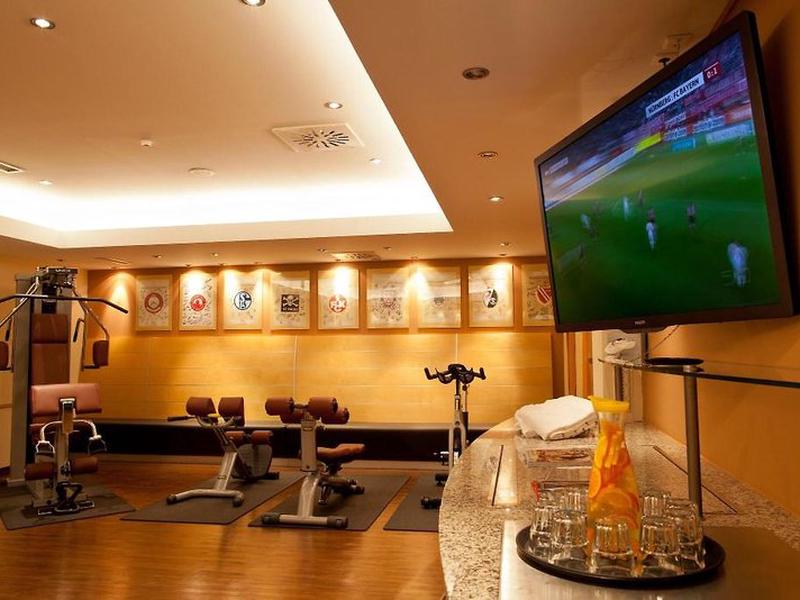 554BF4A9F8A63E9C68665E97E17F90C0