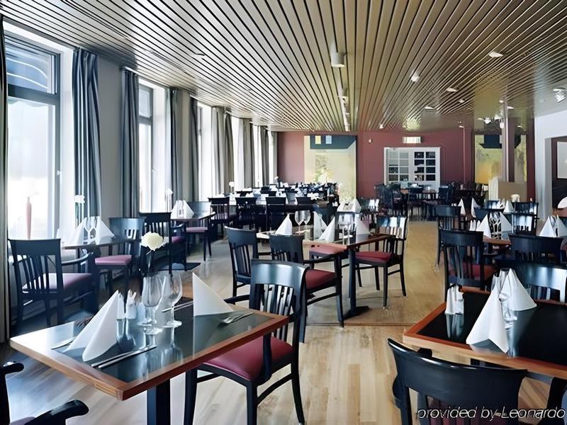 67F99EDF01251973E2771DE5C9713157