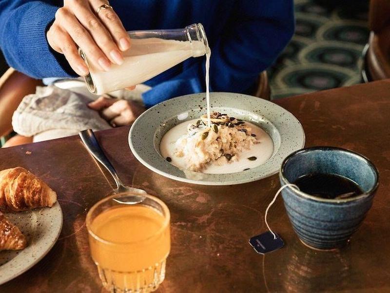 5F8E63037D99F13E03E47E83378C2315