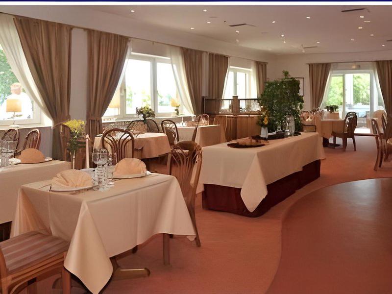 45E067F2AA72DC12BBA89F0D9B563570