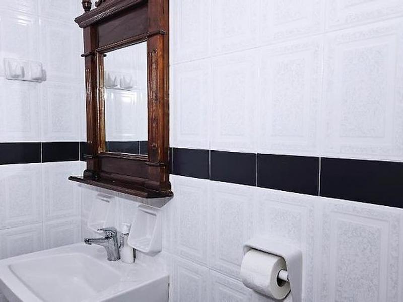 64A88F3D1DAFC586979C34D8FFF78D1E