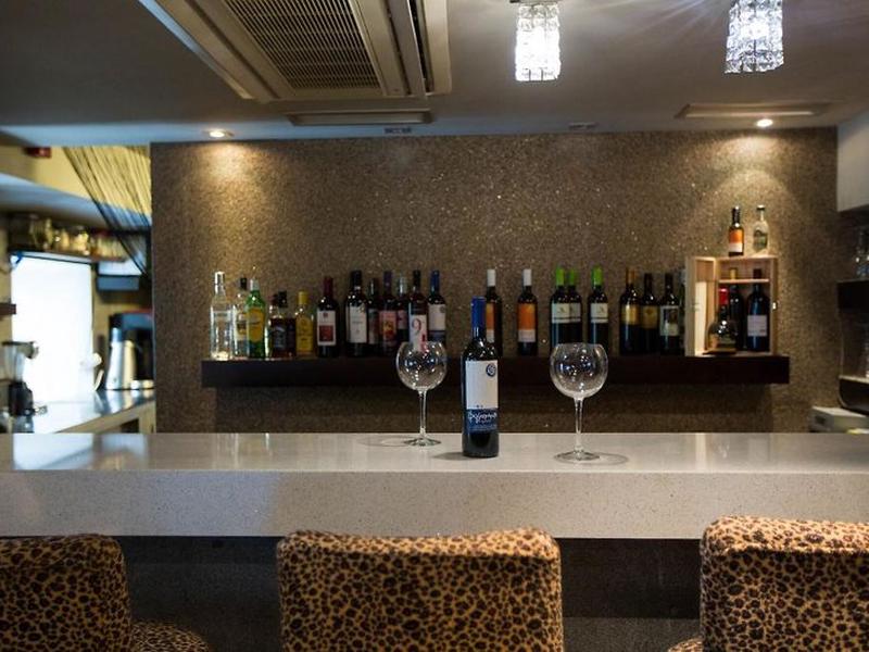 2ACD21A51A3BDDC52A84115F3954C9C7