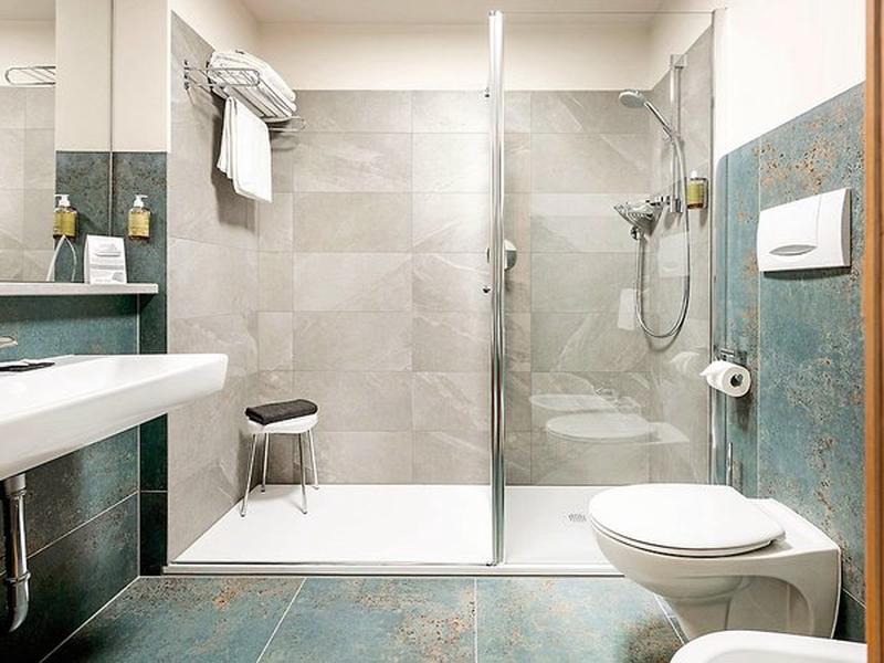 2167836C86F2EA1A350557B090B15F4A